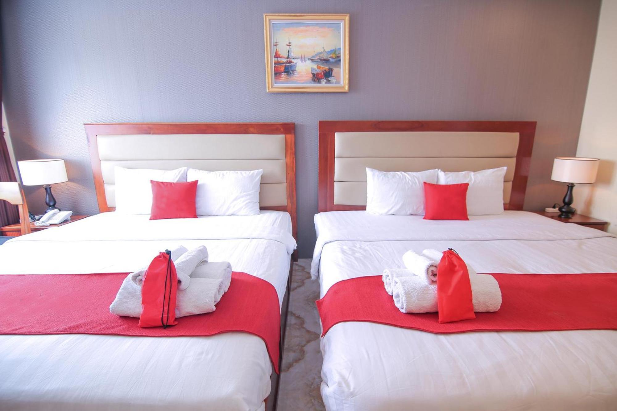 RedDoorz Premium @ Nguyen Thai Son Street Ho Chi Minh Zewnętrze zdjęcie