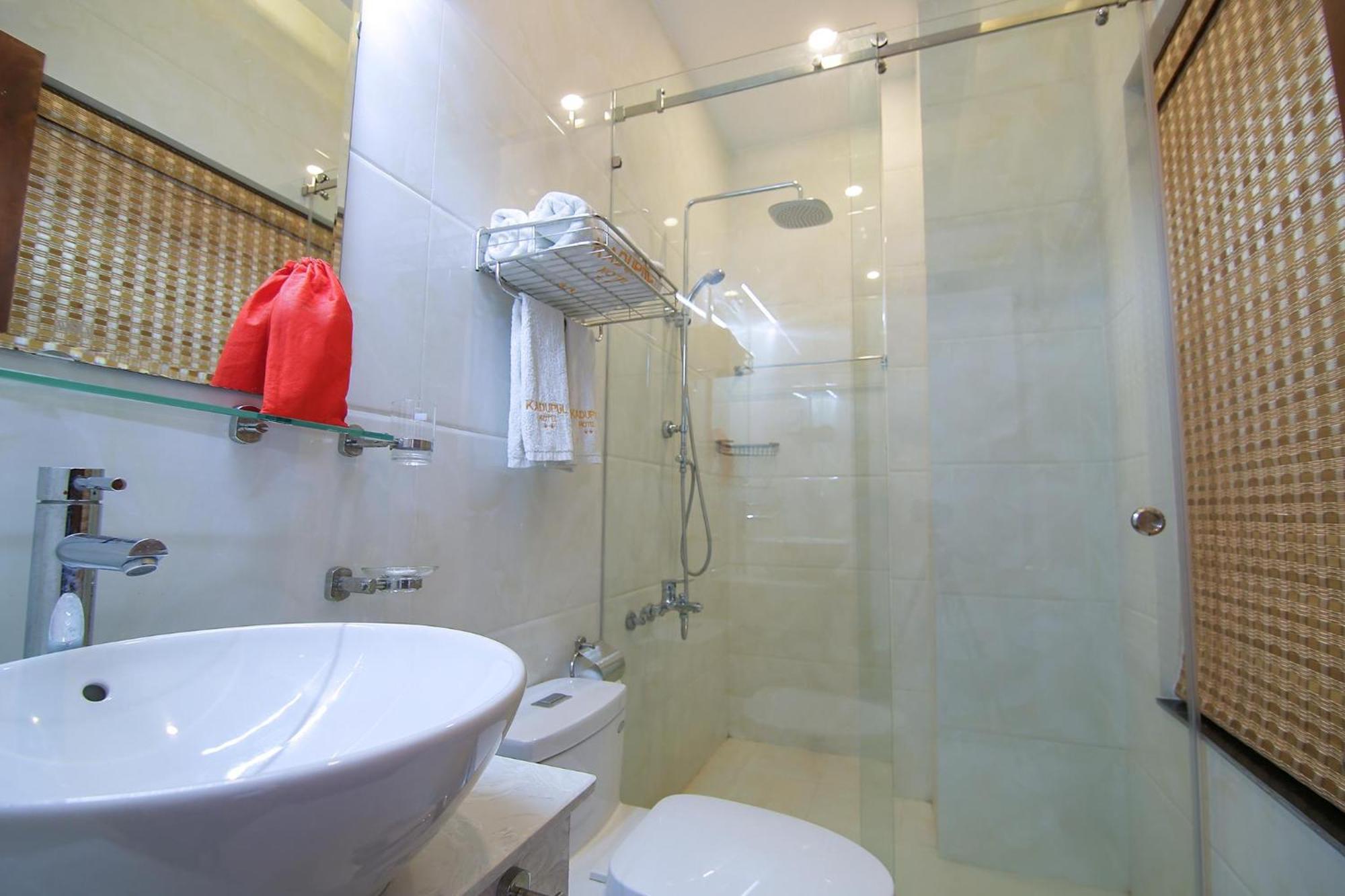 RedDoorz Premium @ Nguyen Thai Son Street Ho Chi Minh Pokój zdjęcie